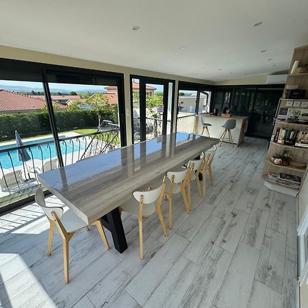 Chambre Dans Logement Partage Chez L Habitant Avec Piscine De 1 A 3 Chambres Grieges 외부 사진