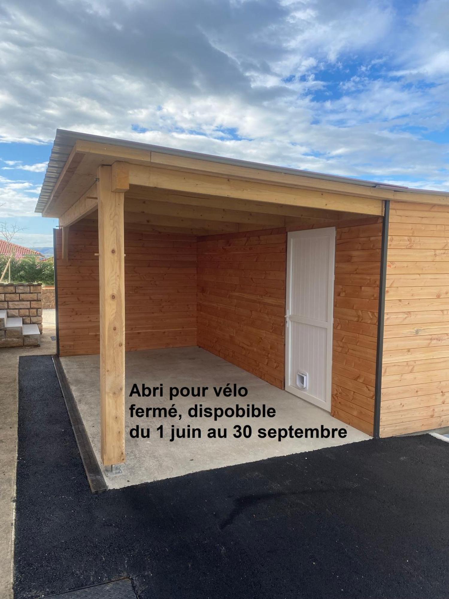 Chambre Dans Logement Partage Chez L Habitant Avec Piscine De 1 A 3 Chambres Grieges 외부 사진
