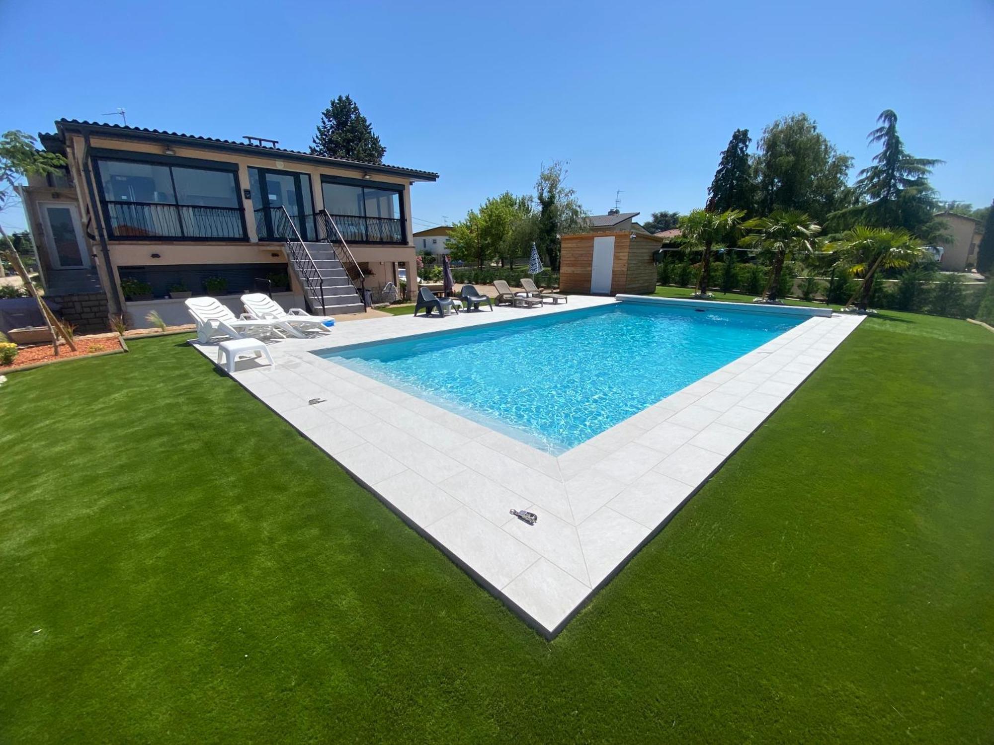 Chambre Dans Logement Partage Chez L Habitant Avec Piscine De 1 A 3 Chambres Grieges 외부 사진